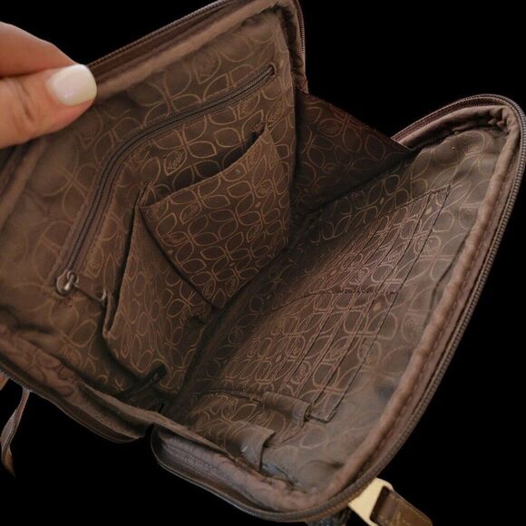 Fossil Vintage Brown Leather Crossbody Bag With Adjustable Strap & Multiple Zipp - Picture 5 of 8